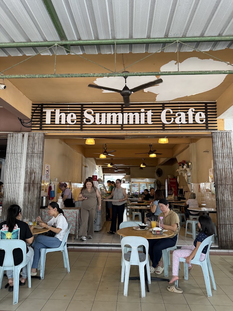 The Summit Cafe